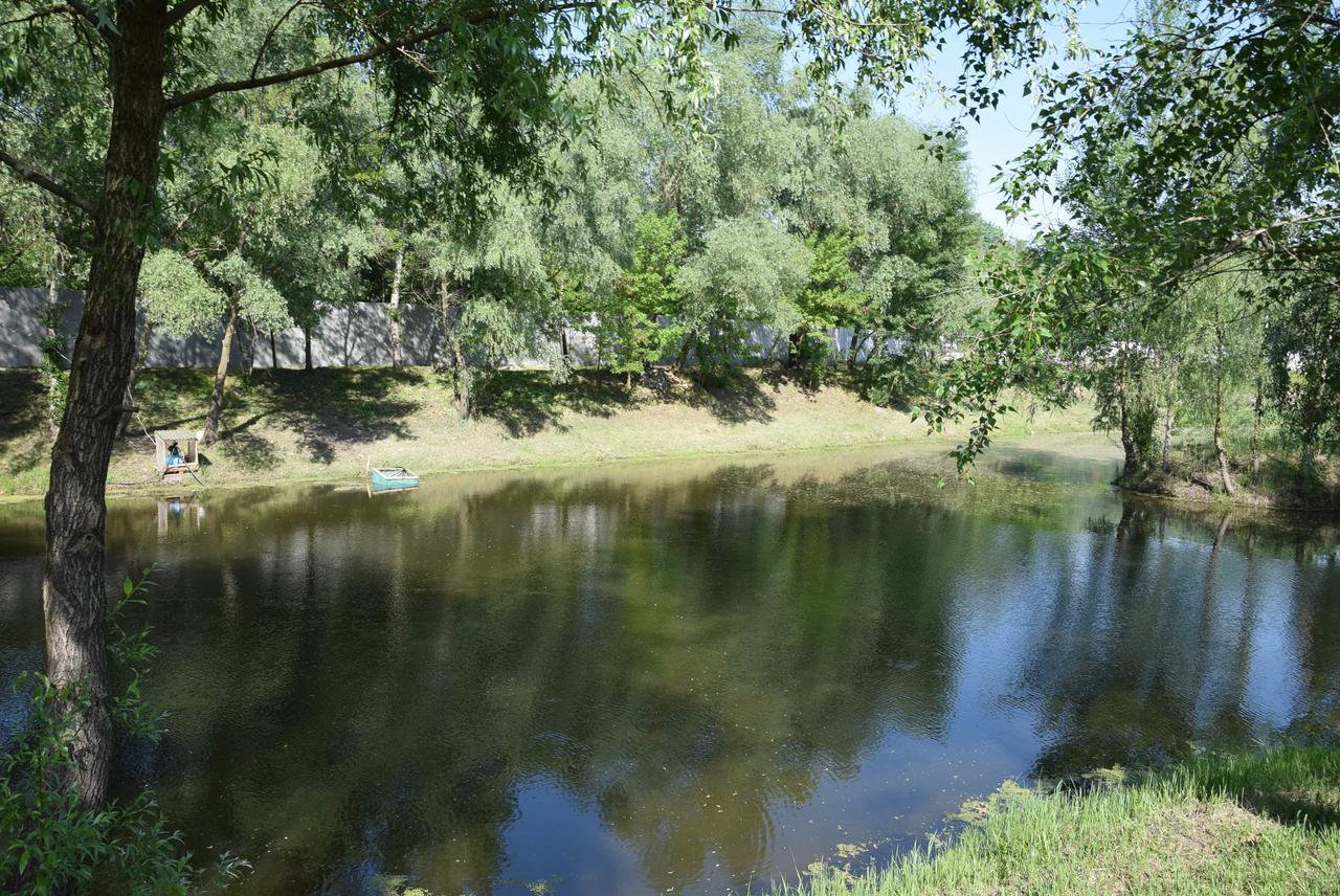 Sunlake Hotel Osokorki Gnedin Bagian luar foto